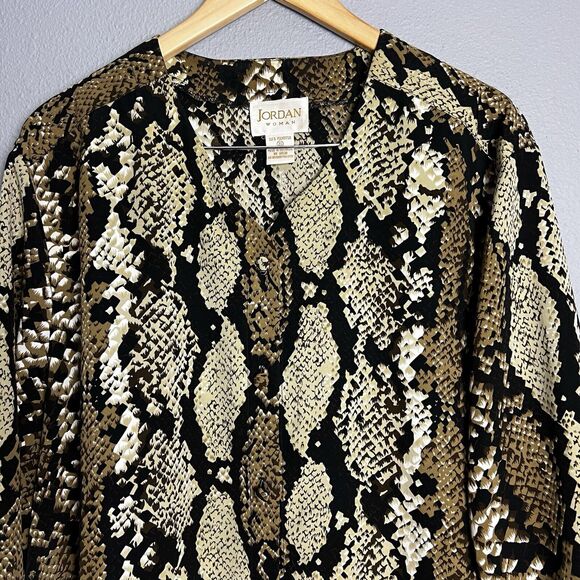 Jordan Woman Top Size 20 Leopard Print Flowy Button Up Blouse Shacket Boho - Picture 2 of 10